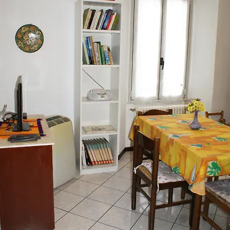 Apartment Casa Mariuccia Como